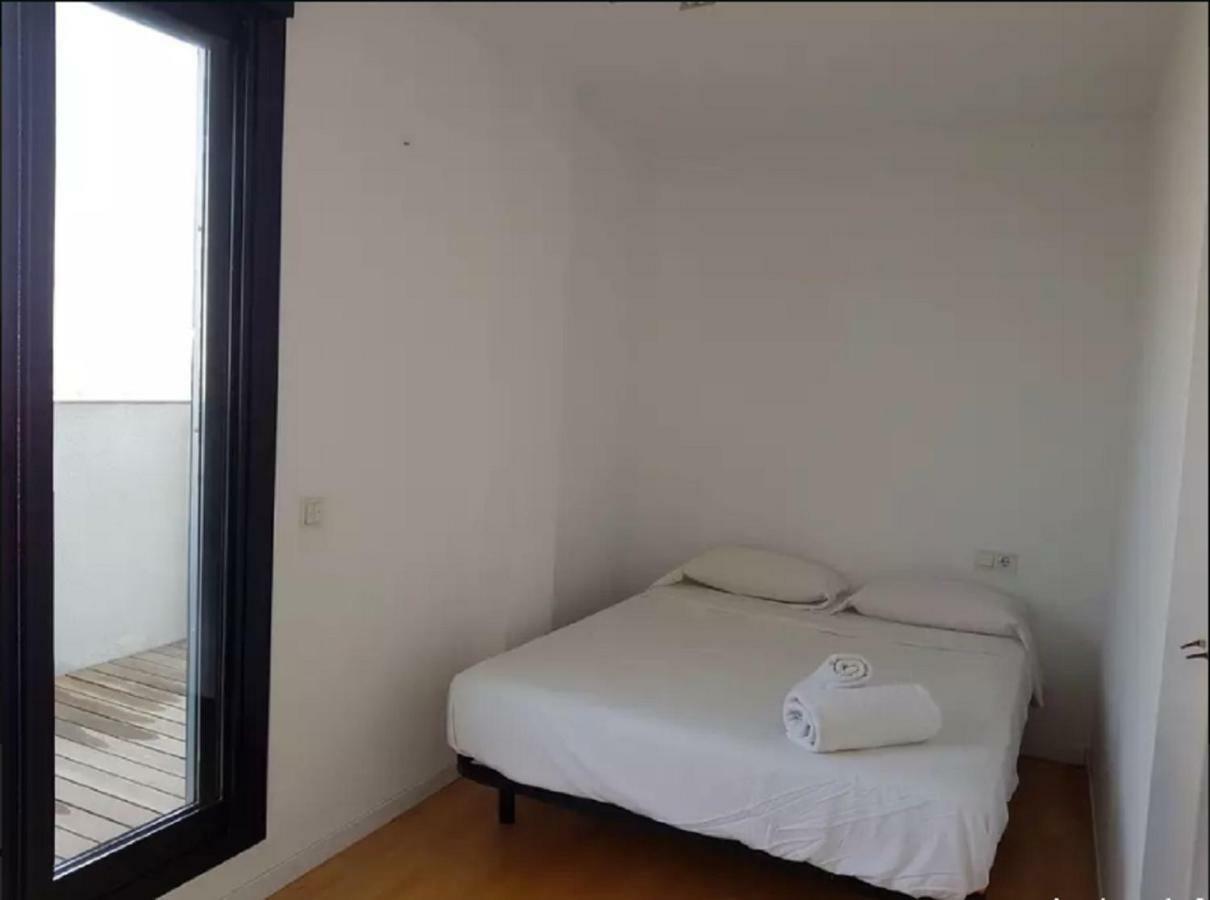 Lovely 2 Bedroom Terrace Wifi Parking Ac Heating Attic Валенсия Экстерьер фото