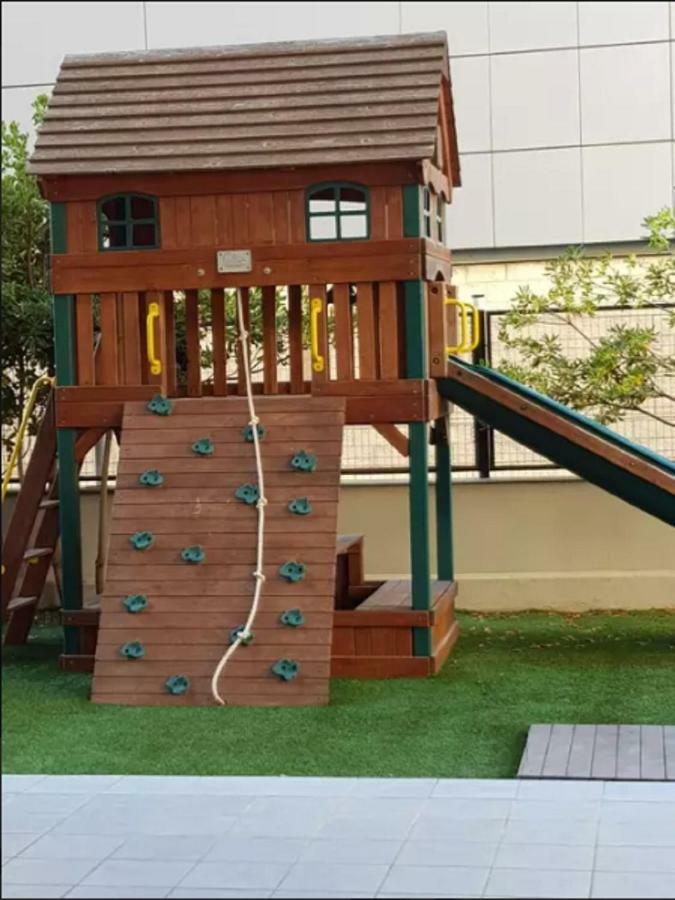 Lovely 2 Bedroom Terrace Wifi Parking Ac Heating Attic Валенсия Экстерьер фото